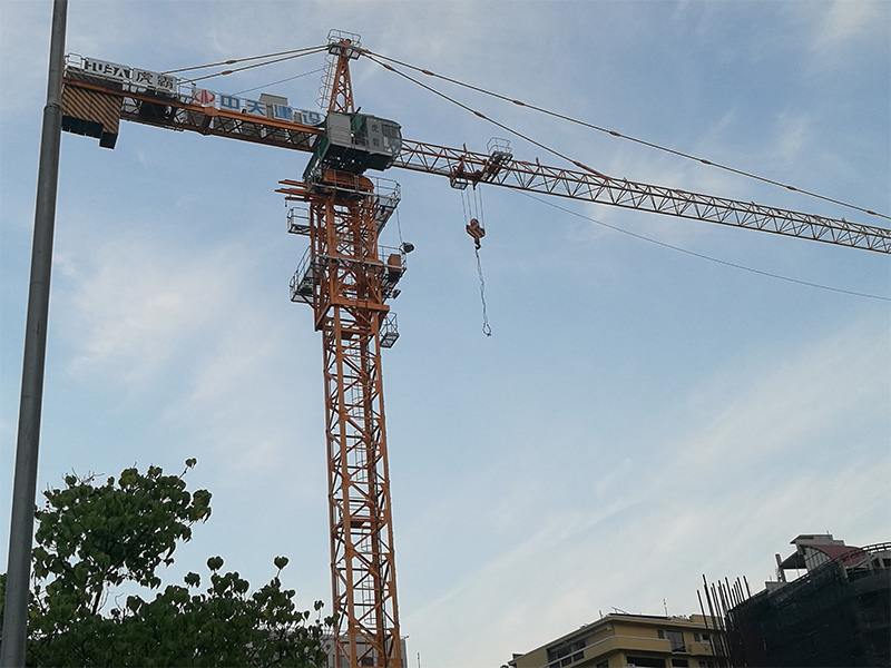 施工升降機(jī)現(xiàn)場(chǎng)需要具備哪些條件？